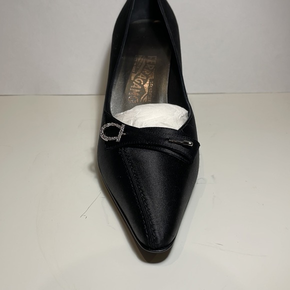 Salvatore Ferragamo Black Pumps - Picture 5 of 6
